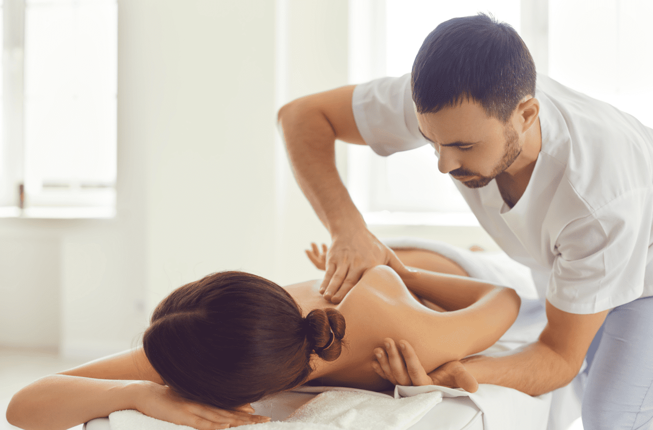 Benefits of Massage Therapy for Pain Management | Excelsia Injury Care